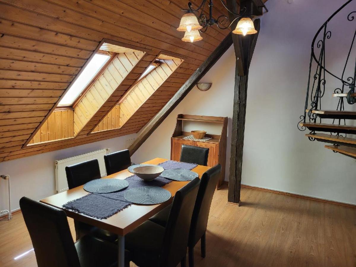 Sunflower Prague Apartments And Suites מראה חיצוני תמונה