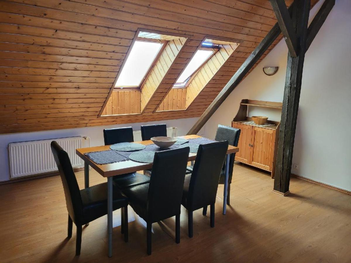 Sunflower Prague Apartments And Suites מראה חיצוני תמונה