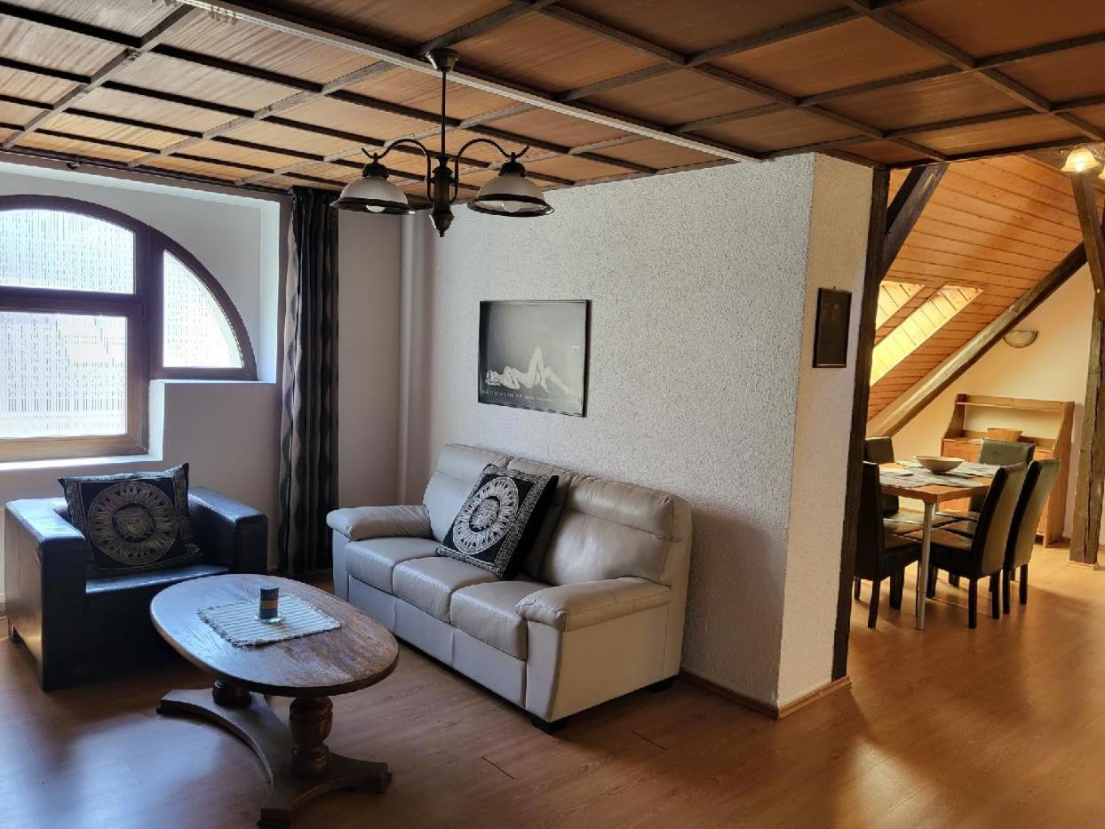 Sunflower Prague Apartments And Suites מראה חיצוני תמונה